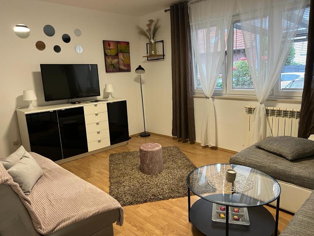 Apartman Lara Záhřeb Exteriér fotografie