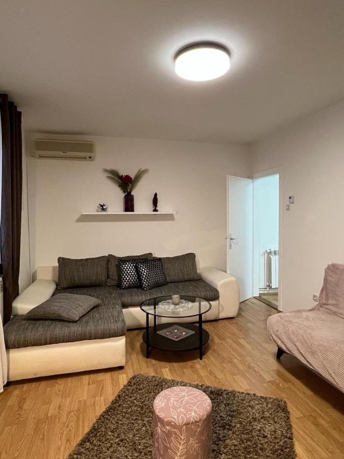 Apartman Lara Záhřeb Exteriér fotografie